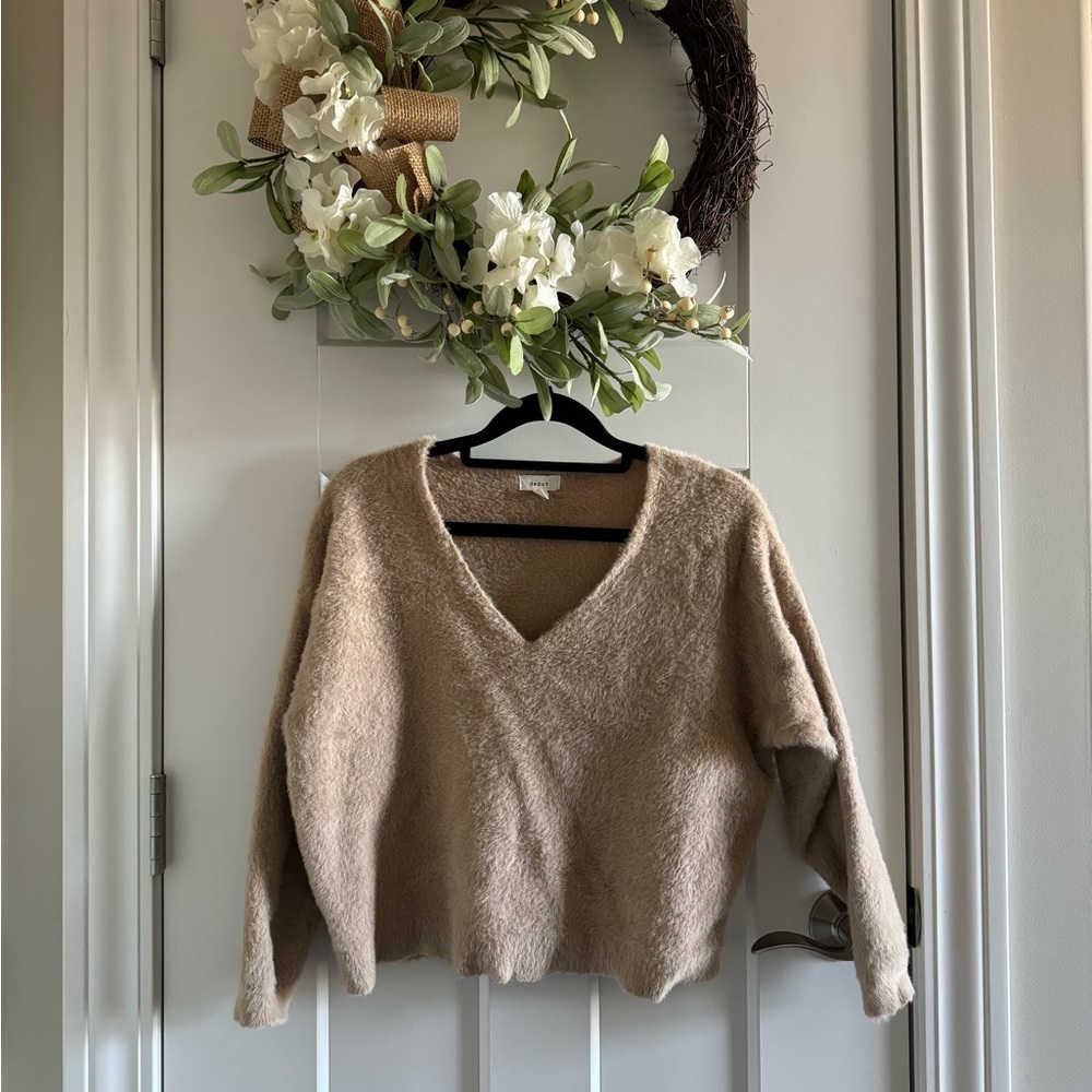 Beautiful Fuzzy Cropped Sweater